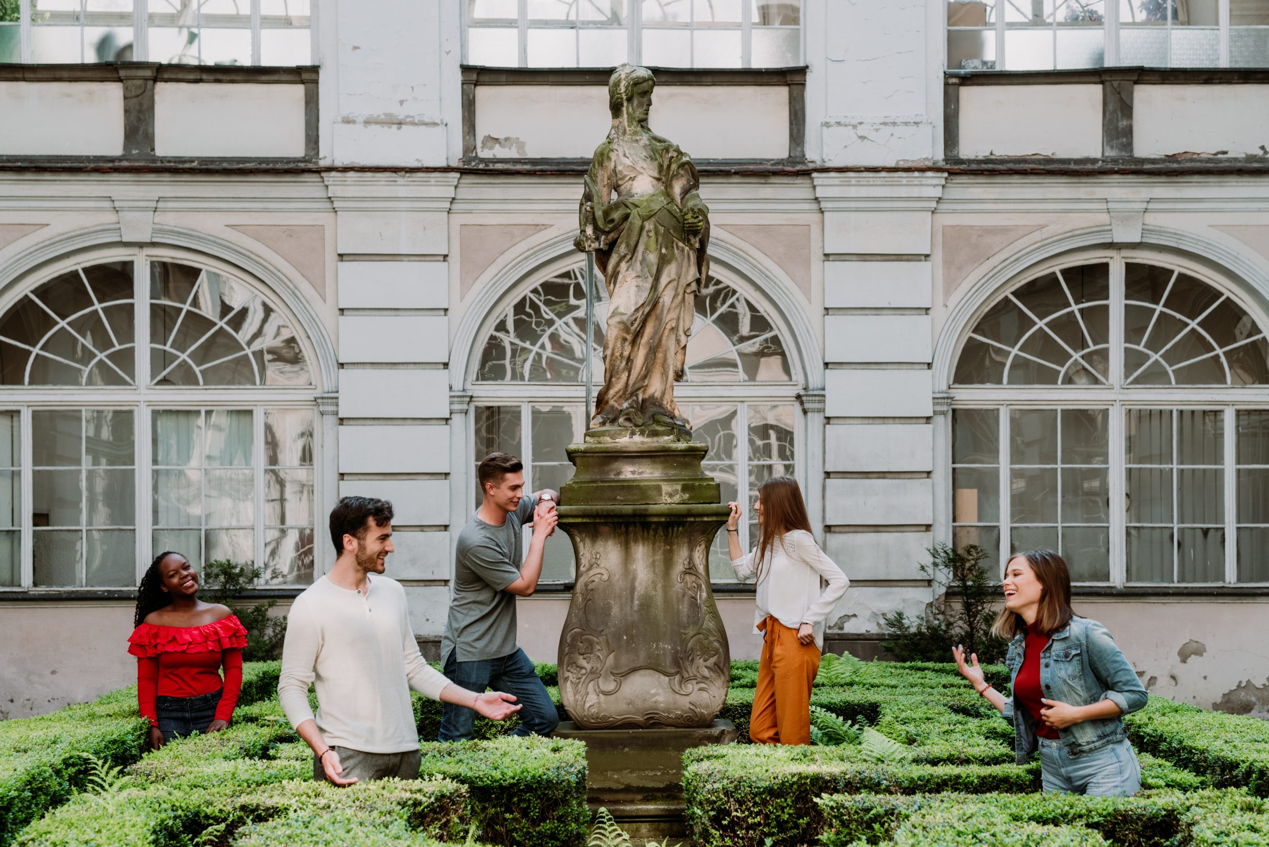 UWr Students